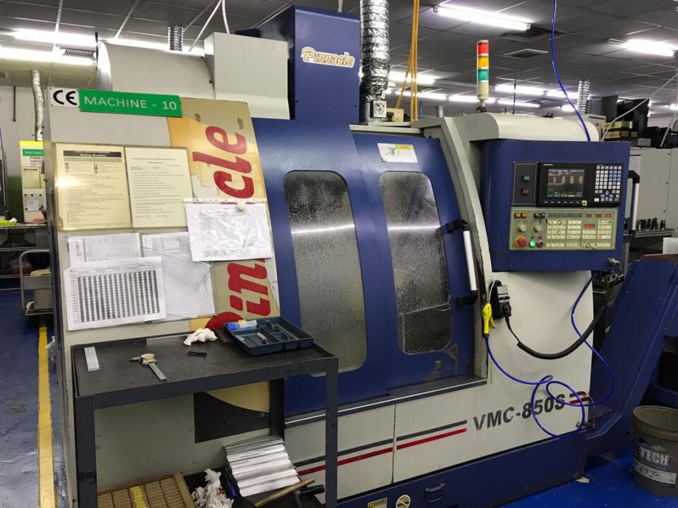 ak machines pinnacle lv85 vertical machining center