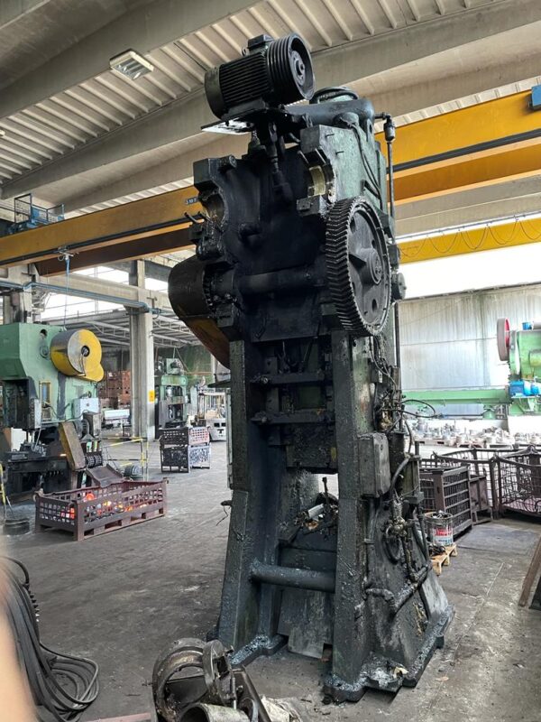 ak machines farina 500 ton forging press