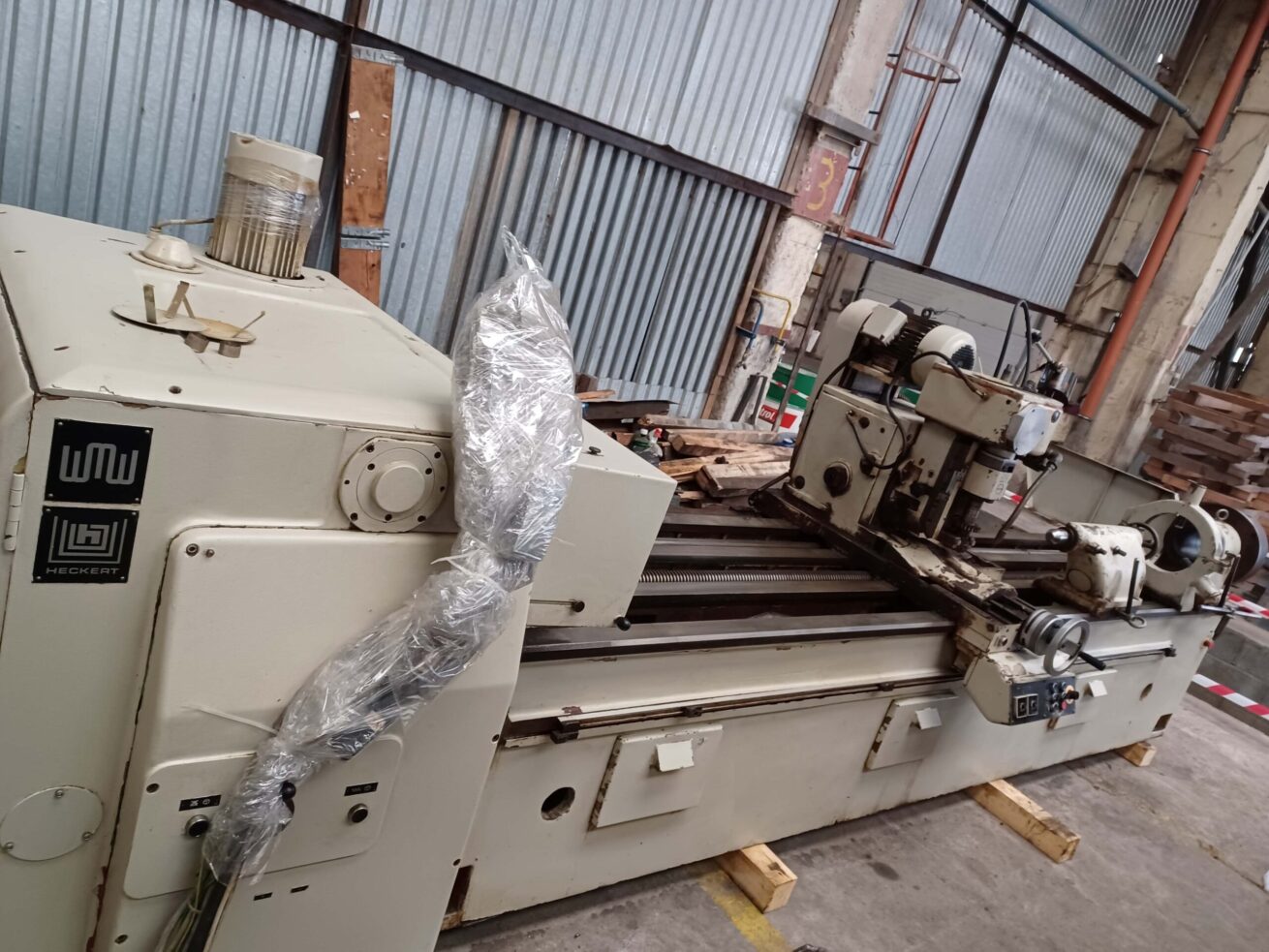 ak machines heckert zfwvg 250 3 w 3150 thread milling