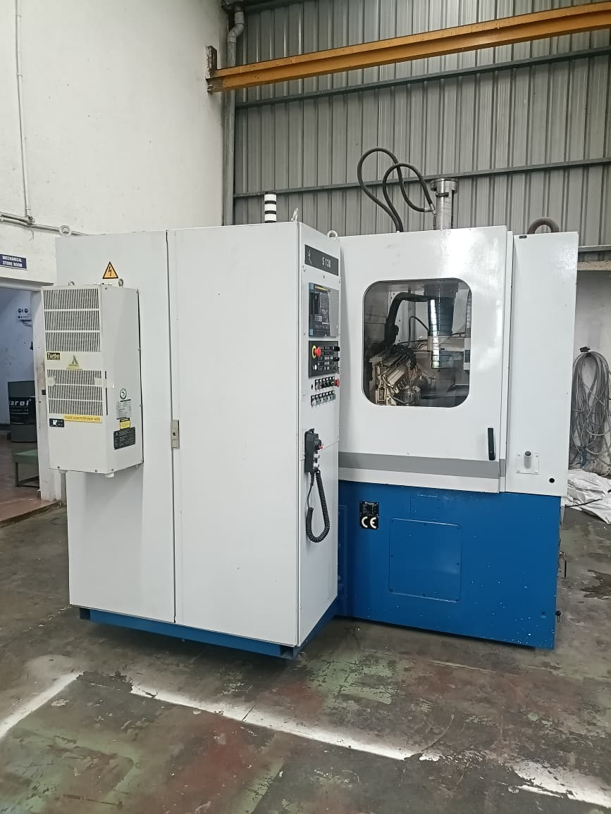 ak machiens samputensili s130 cnc gear hobber