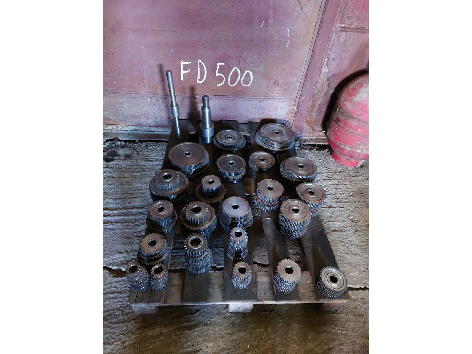 AK_Machines_Cugir_FD500_Gear_Milling (2) ak machines cugir fd500 gear hobbing machine