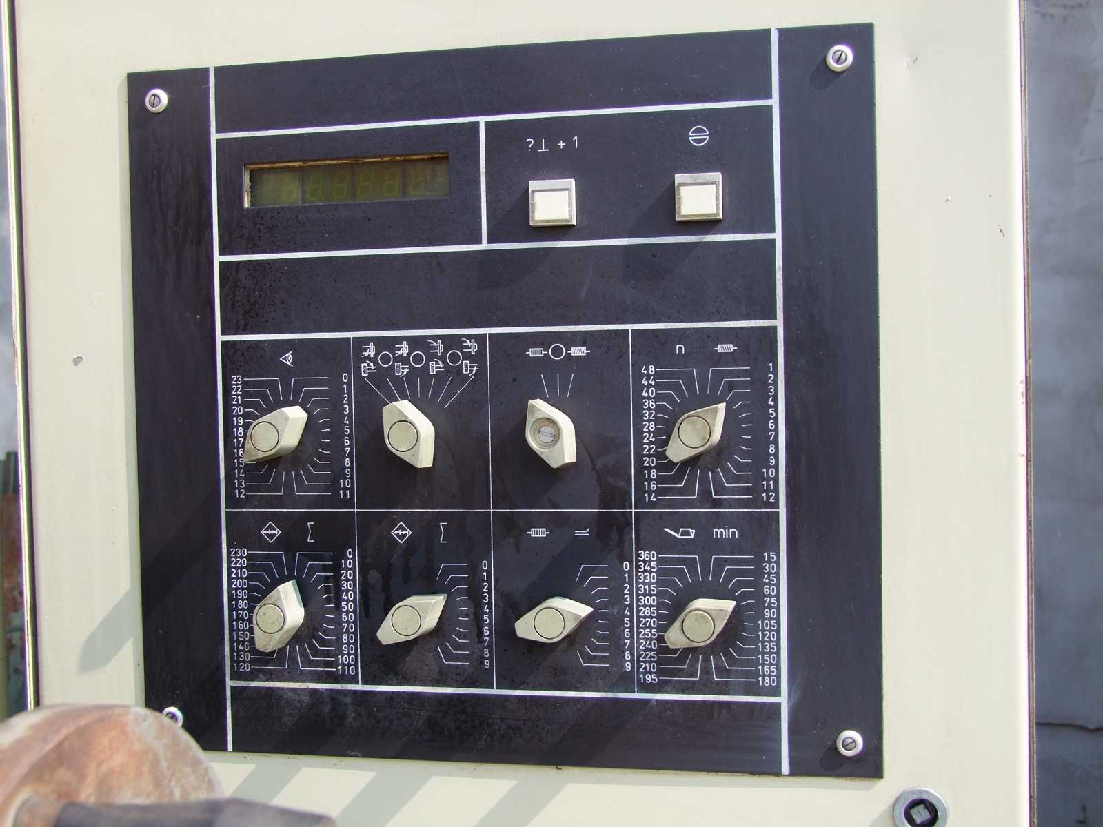 AK_Machines_Niles_DH_250_5_Heavy_Duty_Lathe (10) ak machines niles dh 250 5 heavy duty lathe