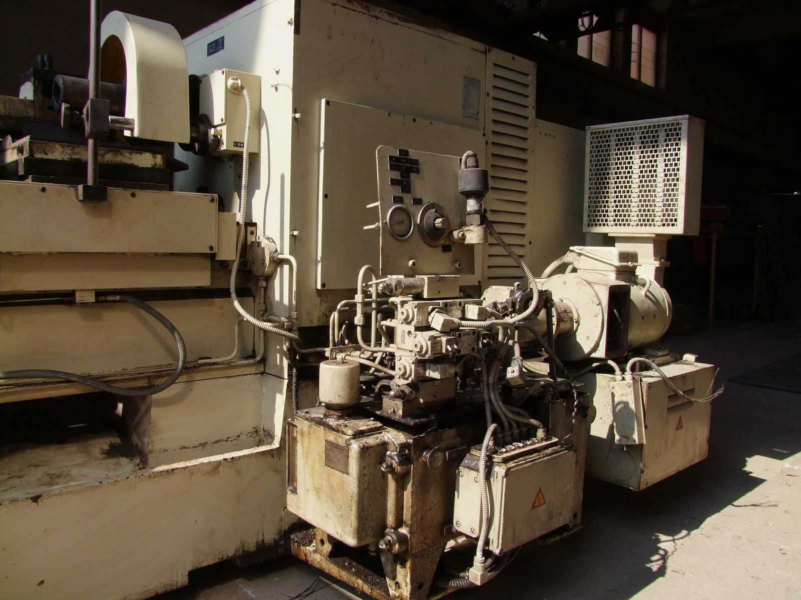 AK_Machines_Niles_DH_250_5_Heavy_Duty_Lathe (3) ak machines niles dh 250 5 heavy duty lathe