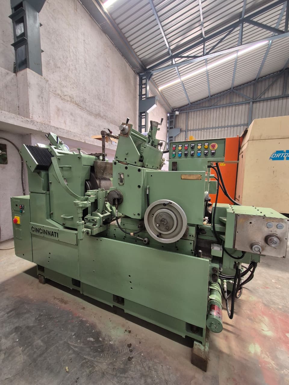 ak machines cincinnati 2 250 centerless grinding