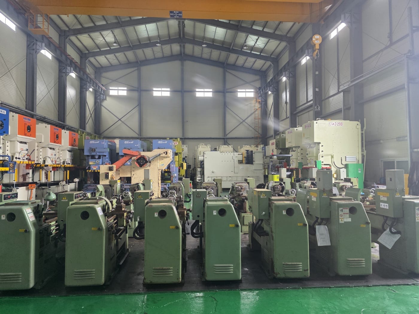 AK_Machines_Hwacheon_HL_380_750_Lathe_Machine (3) ak machines hwacheon hl 380 750 lathe machine