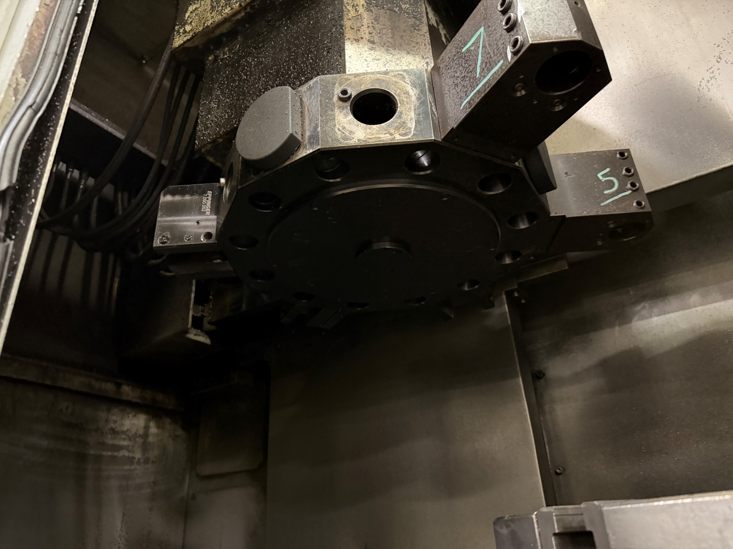 AK_Machines_Doosan_V740TM_CNC_Vertical_Turning_Center (10) ak machines doosan v740tm cnc vertical turning center