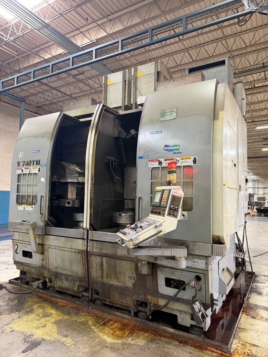 AK_Machines_Doosan_V740TM_CNC_Vertical_Turning_Center (7) ak machines doosan v740tm cnc vertical turning center