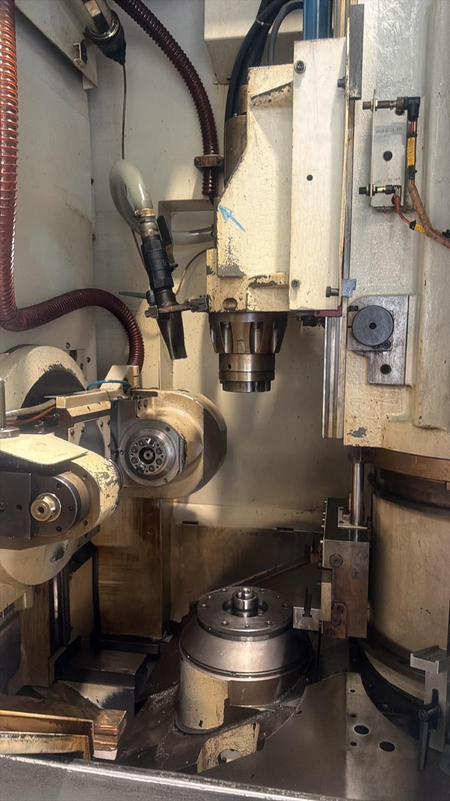 AK_Machines_Gleason_Phoenix_GH_400_CNC_Gear_Hobber (5) ak machines gleason phoenix gh 400 cnc gear hobber