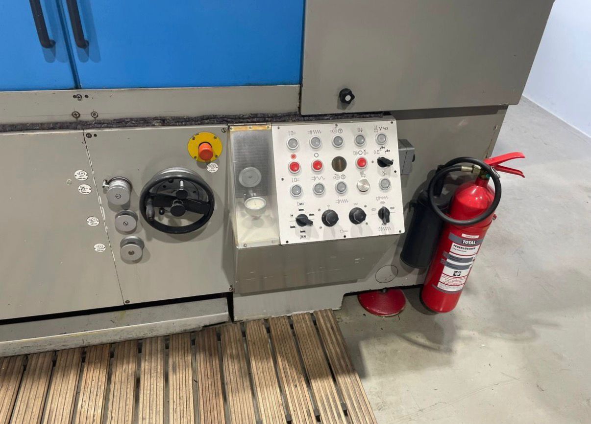 AK_Machines_Mikromat_GSU_315_1_500_Thread_Grinding_Machine (3) ak machines mikromat gsu 315 1 500 thread grinding machine