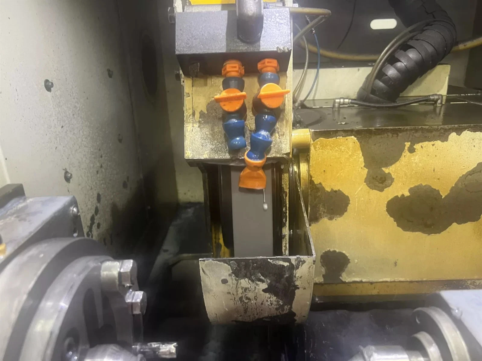 Jones_and_Shipman_Suprema_650_M_Easy_Universal_OD_ID_Cylindrical_Grinder (6) ak machines jones and shipman 650 m universal od id cylindrical grinder