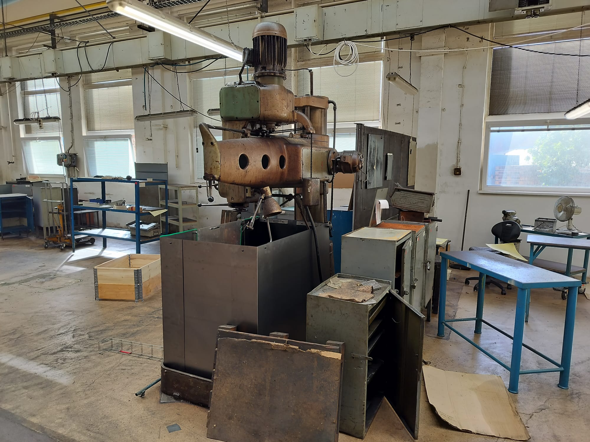 MAS VR4 Radial Drilling Machine - Image 2